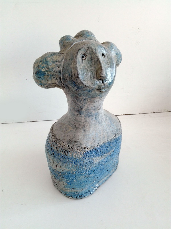 escultura ceramica figura free_ 40x23x19 46x27x26 45x28x19 1u